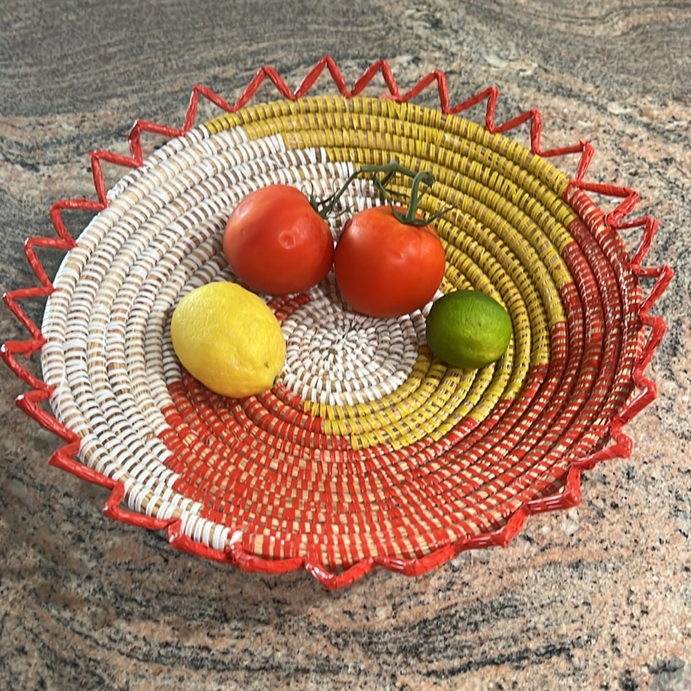 Round woven boho basket, woven tray, home decor basket bright colorful